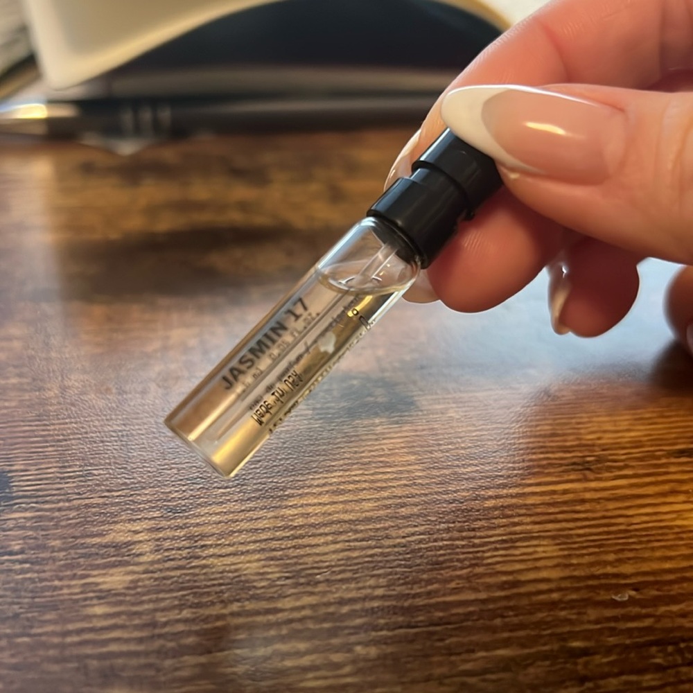 Le Labo Fragrance Jasmin 17 sample 0.05 FL